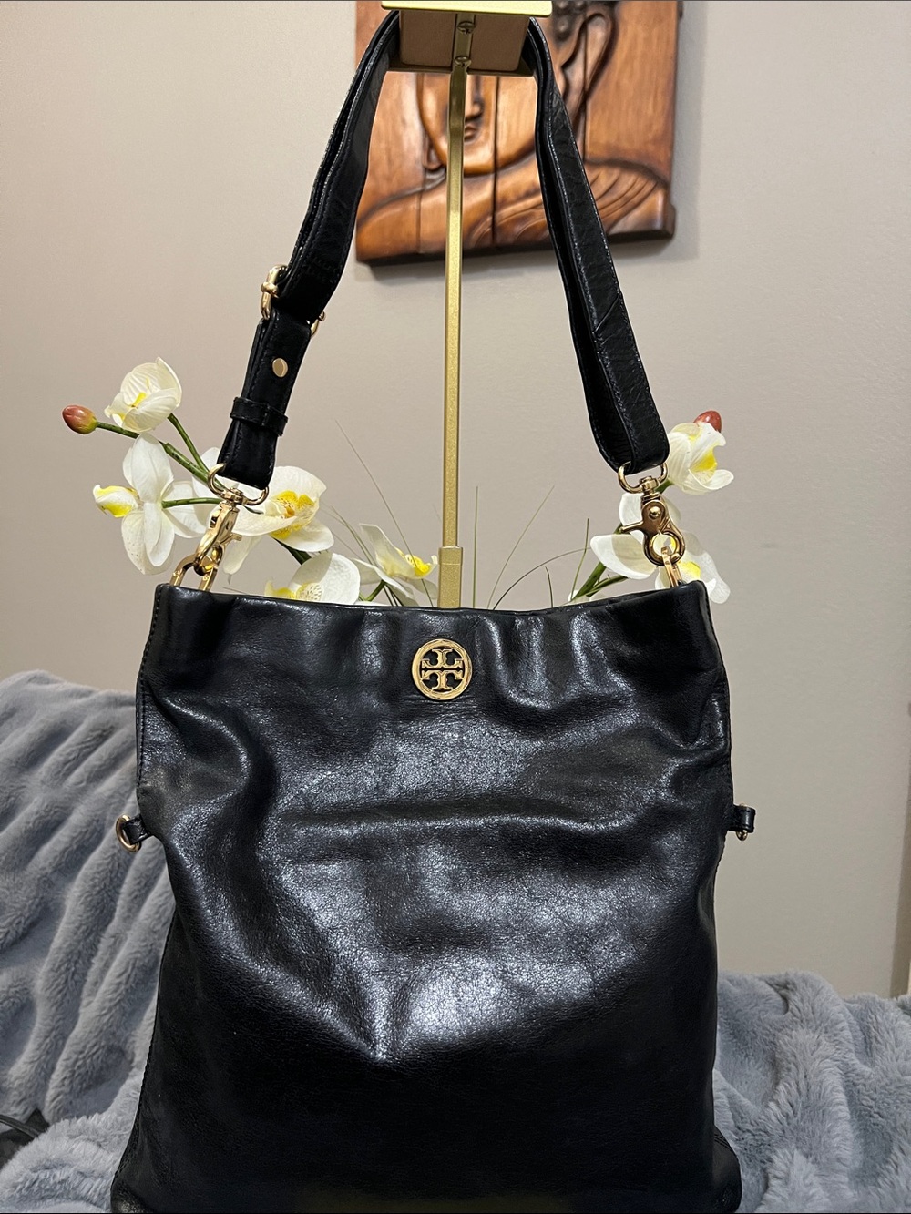 Tory Burch Vintage Dena Black Leather Fold-Over Shoulder/crossbody Bag EUC
